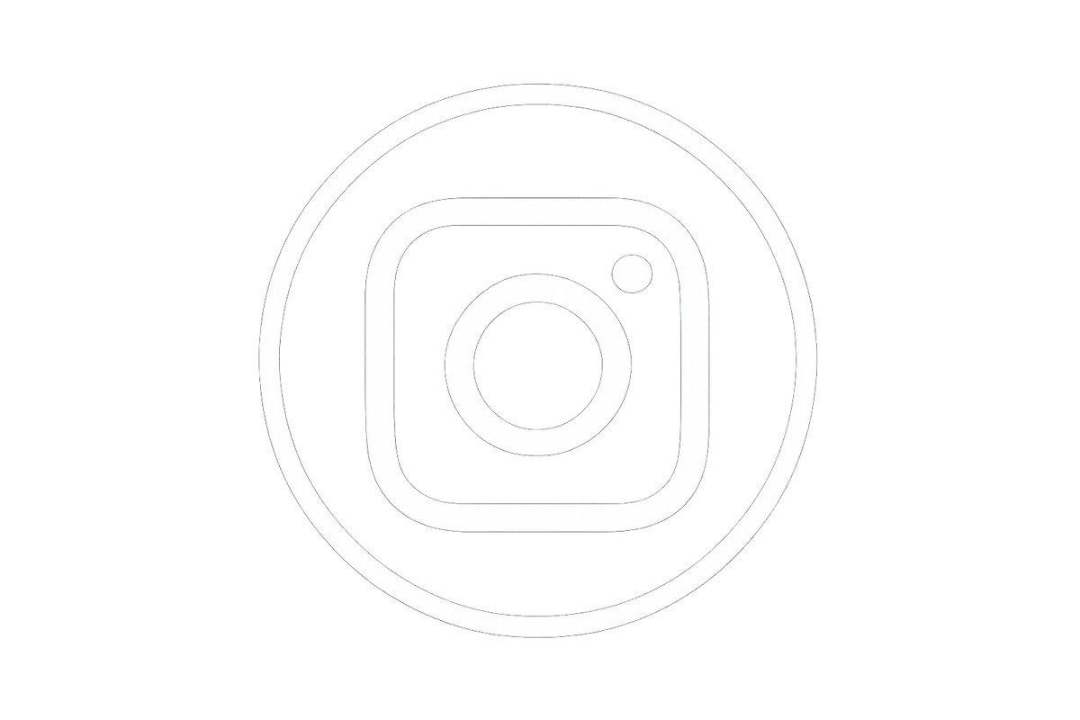WHITE CIRCULAR INSTAGRAM LOGO WITH TRANSPARENT BACKGROUND